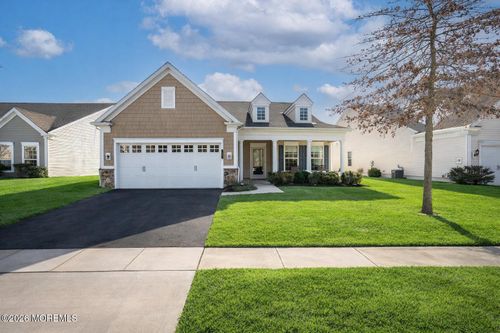 45 Aberdeen Ln, Manchester, NJ, 08759-7310 | Card Image