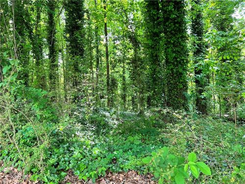 2642 Burton Rd Nw, Atlanta, GA, 30311-1224 | Card Image