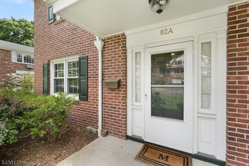 a-82 Anderson Hill Rd, Bernardsville, NJ, 07924-1836 | Card Image