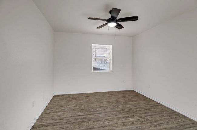 1516 Wood St, House other with 3 bedrooms, 2 bathrooms and 1 parking in Big Spring TX | Image 6