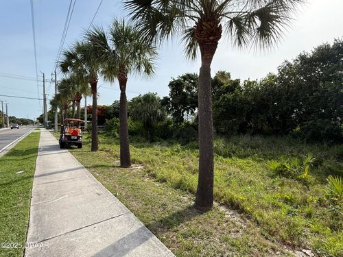 8810 N Atlantic Ave, Cape Canaveral, FL, 32920-3406 | Card Image