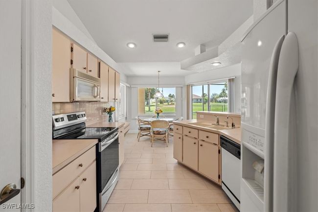 7334 N Tulip Tree, House other with 3 bedrooms, 2 bathrooms and null parking in Punta Gorda FL | Image 11
