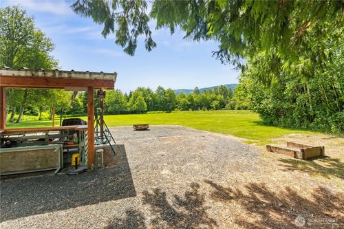 5537 Strand Road, Deming, WA, 98244 | Card Image