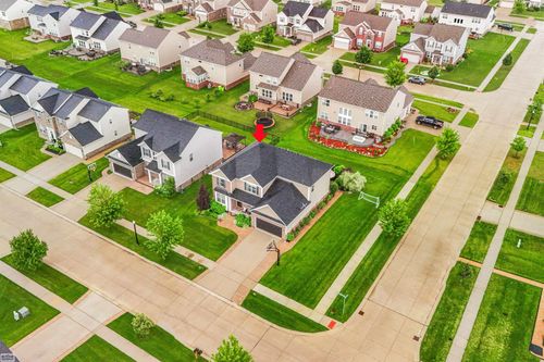 16308 Adelaide Dr, Macomb, MI, 48044-1572 | Card Image