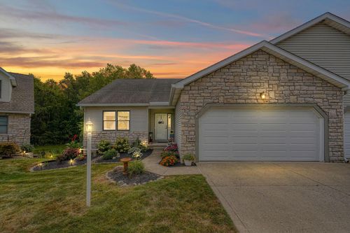940 Hopewell Heights Dr, Heath, OH, 43056-1629 | Card Image