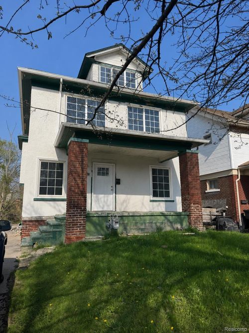 9024 Quincy Street, Detroit, MI, 48204 | Card Image