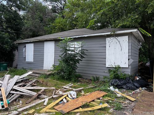 220 Frost St, San Antonio, TX, 78201-3443 | Card Image