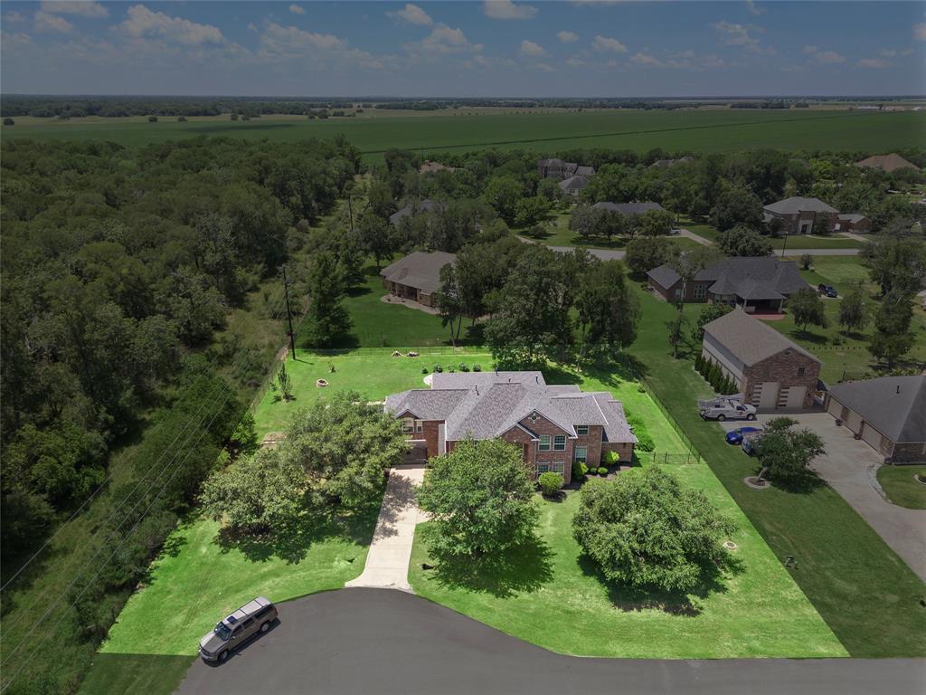 Lady Laura Ln, Richmond, TX 77469