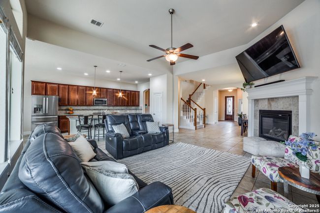 2023 Wilby Ln, House other with 4 bedrooms, 5 bathrooms and null parking in San Antonio TX | Image 10