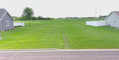 1100 11th Ave Se, Waseca, MN, 56093-4417 | Card Image