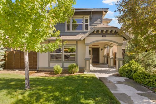 20518 Se Stanford Pl, Bend, OR, 97702-3767 | Card Image