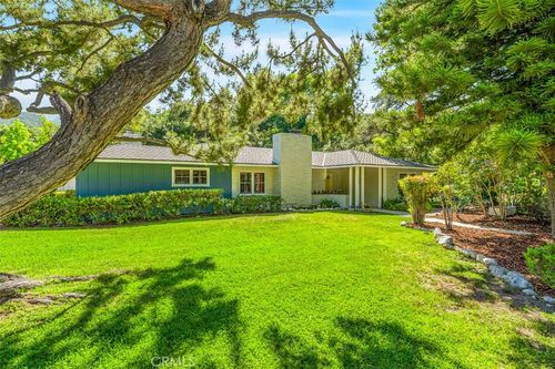 3747 El Lado Dr, Glendale, CA, 91208-1010 | Card Image