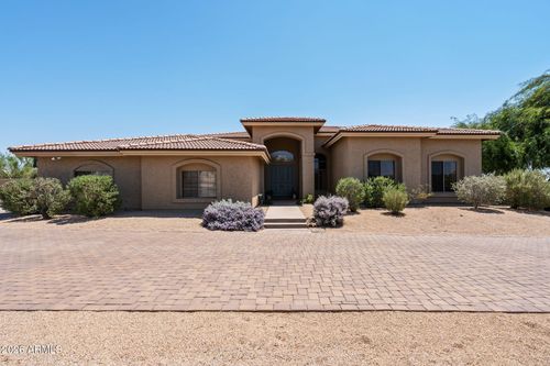 46-8540 E Mcdowell Rd, Mesa, AZ, 85207-1429 | Card Image