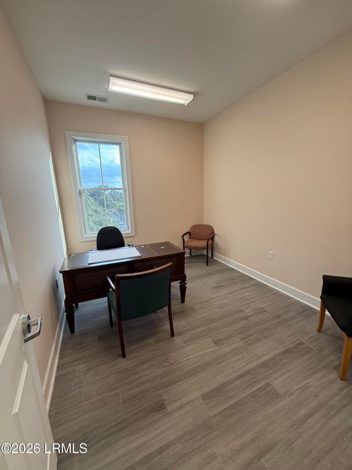 313-711 Bladen St, Beaufort, SC, 29902-4968 | Card Image