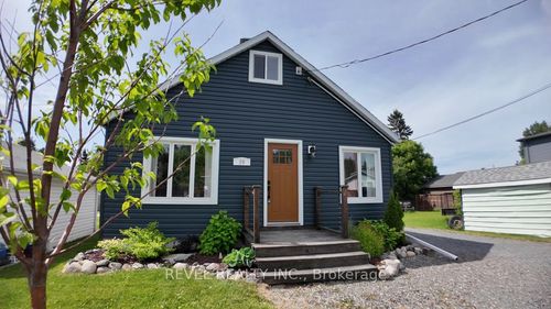 29 Helmer Ave, South Porcupine, ON, P0N1H0 | Card Image