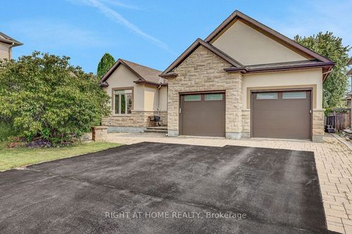 514 Landswood Way, Stittsville, ON, K2S0A5 | Card Image