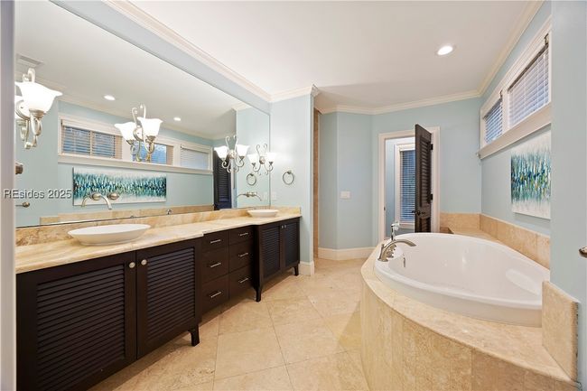 9 Armada St, House other with 6 bedrooms, 8 bathrooms and null parking in Hilton Head Island SC | Image 64