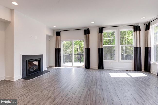 135 Wake Robin Ct, Townhouse with 3 bedrooms, 4 bathrooms and null parking in LAKE FREDERICK VA | Image 15