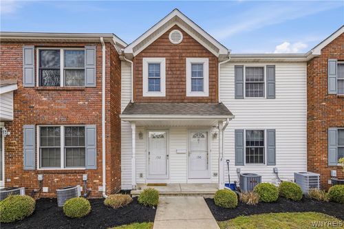 152 Olde Stone Ln, Lancaster, NY, 14086-2669 | Card Image