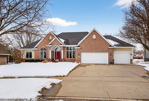 8130 Heather Bow, Johnston, IA, 50131-8705 | Card Image