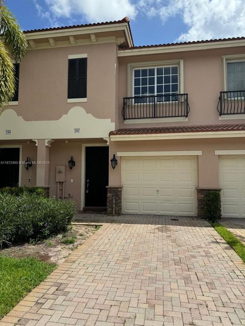 297 Las Brisas Cir, Sunrise, FL, 33326-3135 | Card Image
