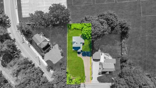 5 Hawkins Ave, Smithtown, NY, 11787-3436 | Card Image