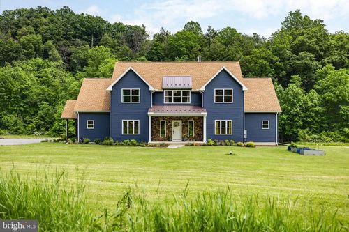 9493 Route 235, Beavertown, PA, 17813-9190 | Card Image