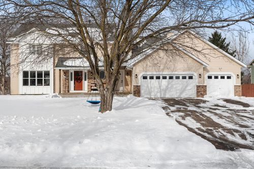 1636 Thornhill Ln, Woodbury, MN, 55125-8810 | Card Image