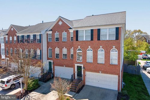 75 Two Rivers Dr, EDGEWATER, MD, 21037-2677 | Card Image