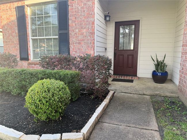19307 Desert Moon Dr, House other with 3 bedrooms, 2 bathrooms and 2 parking in Cypress TX | Image 4