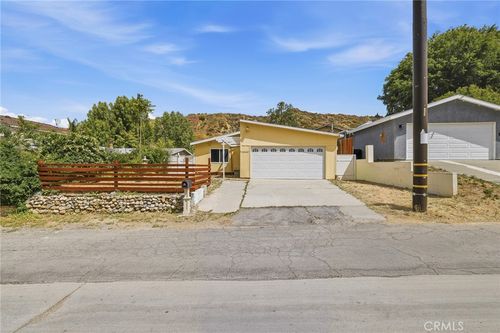 29667 Cromwell Ave, Castaic, CA, 91384-2497 | Card Image