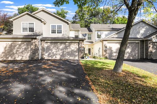 16824 79th Ave N, Maple Grove, MN, 55311-3716 | Card Image