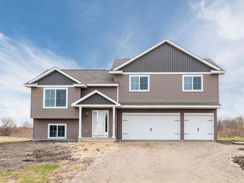 120 E 5th St, Green Isle, MN, 55338-1600 | Card Image