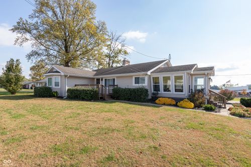 1711 W 2nd St, Seymour, IN, 47274-2201 | Card Image