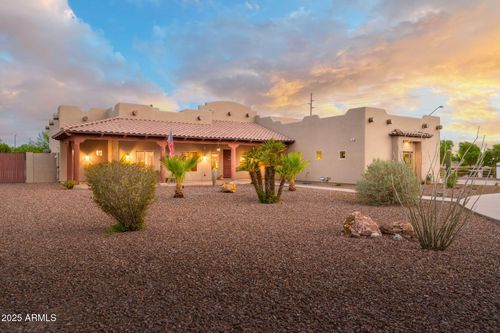 2423 E Arrowhead Trl, Gilbert, AZ, 85297-8100 | Card Image