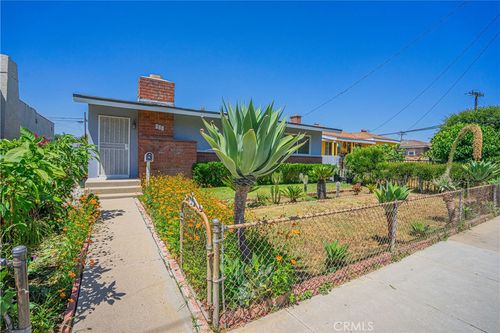 521 W Erna Ave, La Habra, CA, 90631-4609 | Card Image