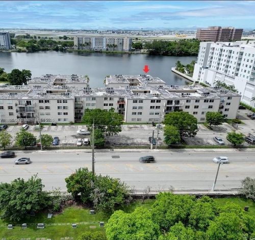 apt-e408-5501 Nw 7th St, Miami, FL, 33126-3264 | Card Image