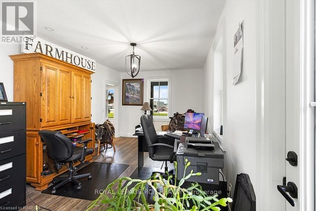 408082 Grey Road 4, House other with 3 bedrooms, 3 bathrooms and 13 parking in Maxwell ON | Image 28