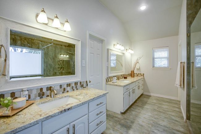 6003 Derek Trl, House other with 4 bedrooms, 4 bathrooms and null parking in Dallas TX | Image 21