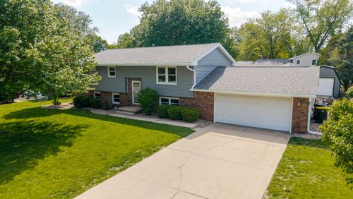 103 Robert Dr, Normal, IL, 61761-2723 | Card Image