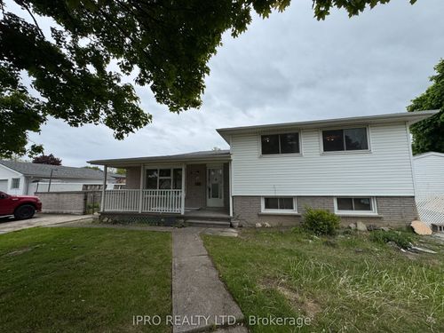 87 Boston Cres, Hamilton, ON, L8T4N1 | Card Image