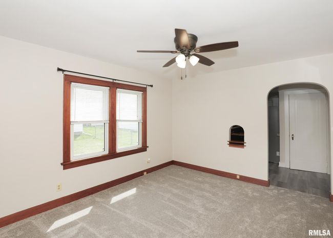 110 18 Th Ave, House other with 3 bedrooms, 1 bathrooms and null parking in Moline IL | Image 9