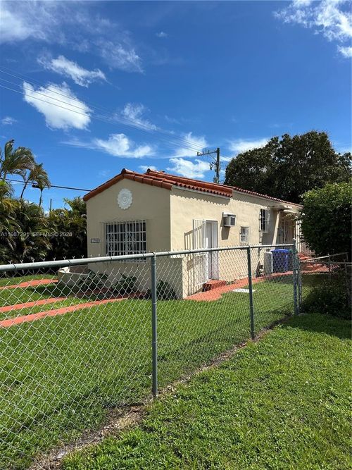 0-1700 Sw 14th Ter, Miami, FL, 33145 | Card Image