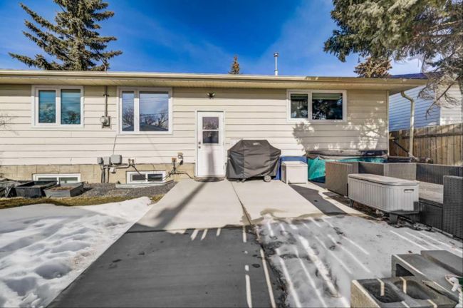 7383 Silver Springs Road Nw, Home with 5 bedrooms, 2 bathrooms and 4 parking in Calgary AB | Image 39