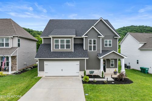 12624 Izzy Mule Ln, Knoxville, TN, 37932-2742 | Card Image