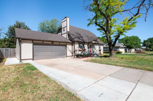 3017 S Gordon Ave, Wichita, KS, 67217-1517 | Card Image