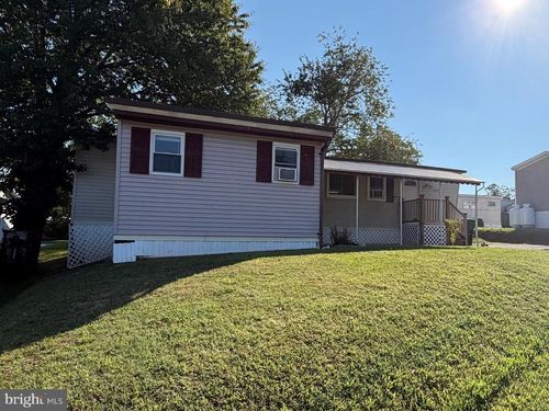 123 Lafayette Dr, NORRISTOWN, PA, 19403-2517 | Card Image