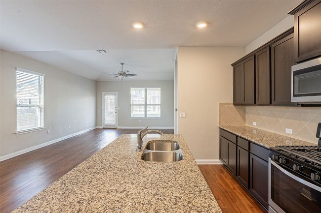 8108 Mc Kamy Dr, House other with 4 bedrooms, 4 bathrooms and 2 parking in Austin TX | Image 7