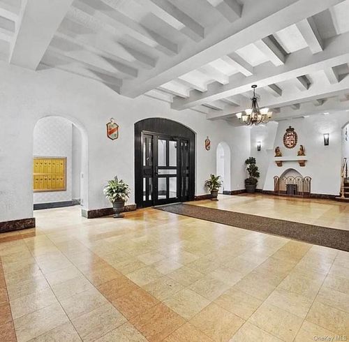apt-1f-37 80th St, Jackson Heights, NY, 11372-6818 | Card Image