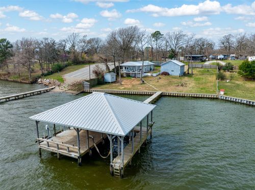 1067 Beachside Dr, Chandler, TX, 75758-5146 | Card Image